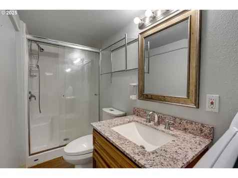1919 SE 162nd Avenue Portland OR 97233