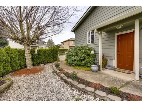 1919 SE 162nd Avenue Portland OR 97233