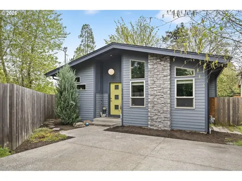 9302 SW 30th Avenue Portland OR 97219