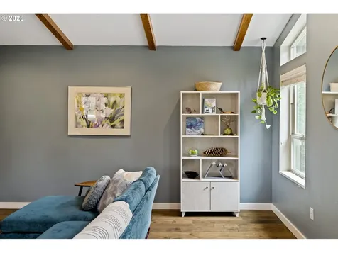 9302 SW 30th Avenue Portland OR 97219
