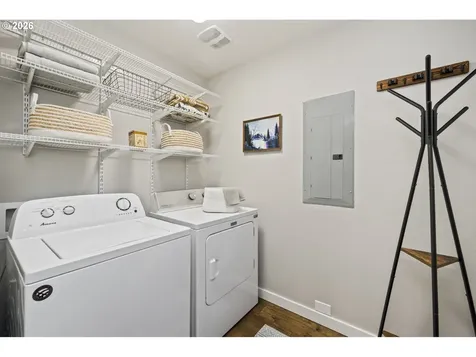 9302 SW 30th Avenue Portland OR 97219