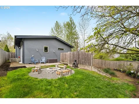 9302 SW 30th Avenue Portland OR 97219