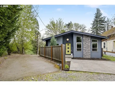 9302 SW 30th Avenue Portland OR 97219