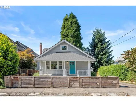 4225 SE 28th Avenue Portland OR 97202