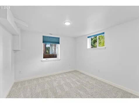 4225 SE 28th Avenue Portland OR 97202