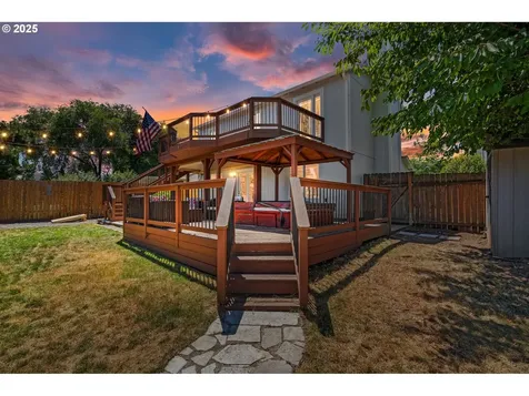 15918 NE 48th Circle Vancouver WA 98682