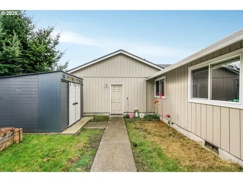 7511 NE 121st Court Vancouver WA 98682