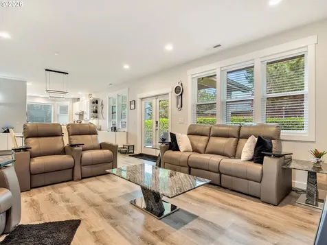 451 W Kershul Circle Gearhart OR 97138