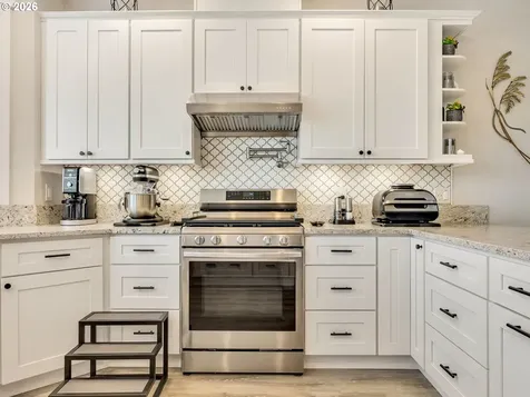 451 W Kershul Circle Gearhart OR 97138