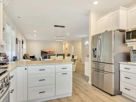 451 W Kershul Circle Gearhart OR 97138