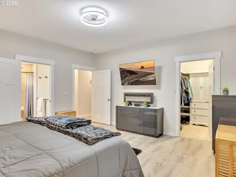 451 W Kershul Circle Gearhart OR 97138