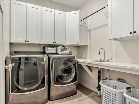 451 W Kershul Circle Gearhart OR 97138