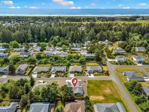 451 W Kershul Circle Gearhart OR 97138