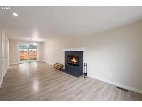 2617 N Argyle Street Portland OR 97217