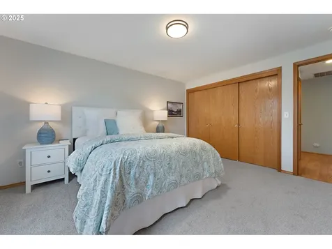 1029 SW View Crest Drive Dundee OR 97115
