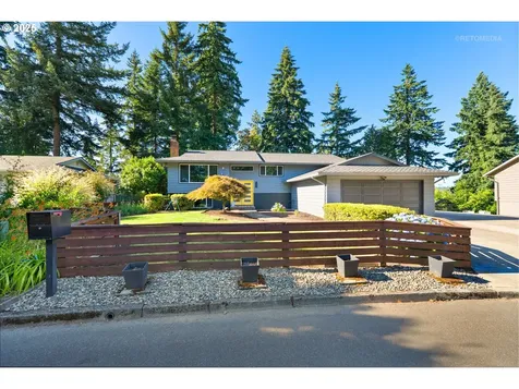 6480 Chessington Lane Gladstone OR 97027