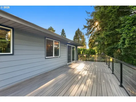 6480 Chessington Lane Gladstone OR 97027