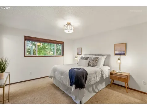 6480 Chessington Lane Gladstone OR 97027
