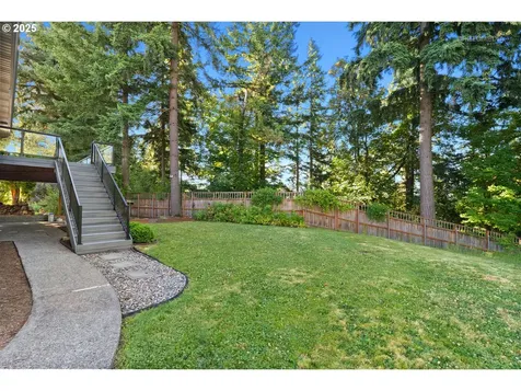 6480 Chessington Lane Gladstone OR 97027