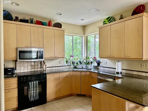 11450 SW Capitol Highway Portland OR 97219