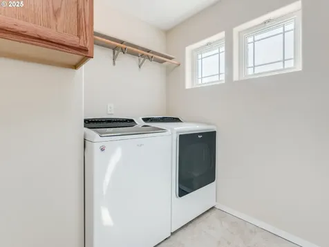5641 SE Chase Loop Gresham OR 97080