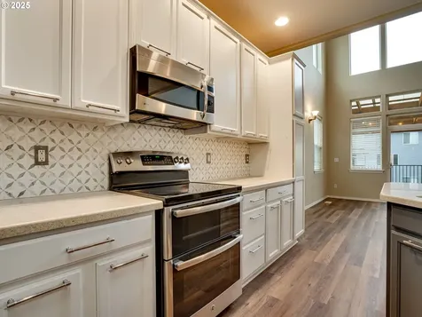 5641 SE Chase Loop Gresham OR 97080