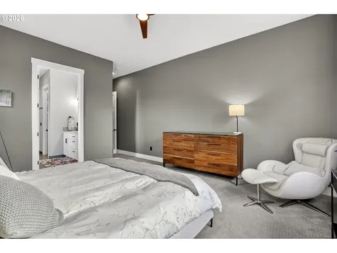 108 W 16th Street La Center WA 98629