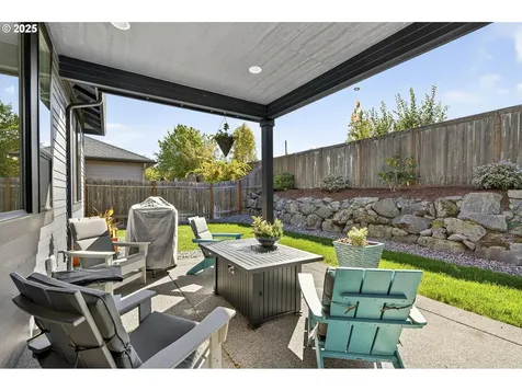 108 W 16th Street La Center WA 98629