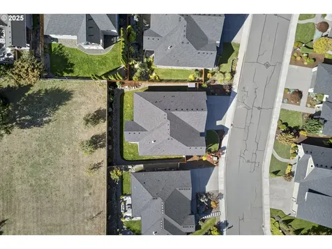 108 W 16th Street La Center WA 98629