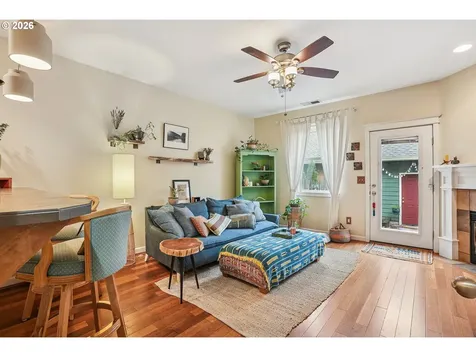 6422 NE Garfield Avenue Portland OR 97211