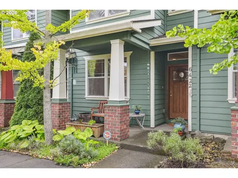 6422 NE Garfield Avenue Portland OR 97211