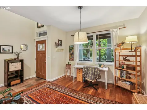 6422 NE Garfield Avenue Portland OR 97211