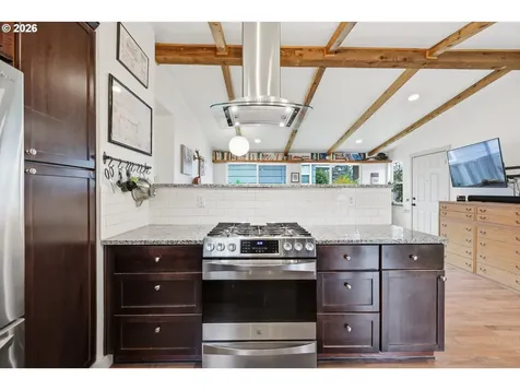 8822 SE Knapp Street Portland OR 97266