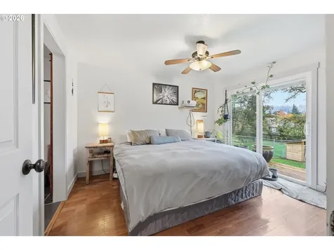8822 SE Knapp Street Portland OR 97266