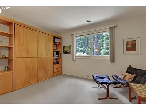 128 Del Prado Street Lake Oswego OR 97035