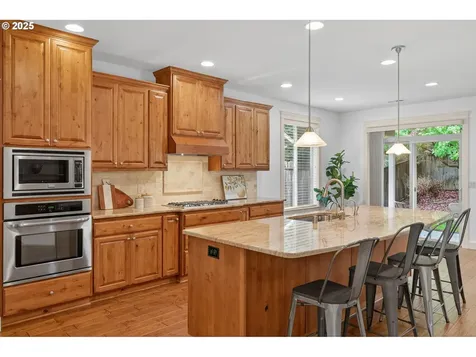 1905 NW 110th Circle Vancouver WA 98685