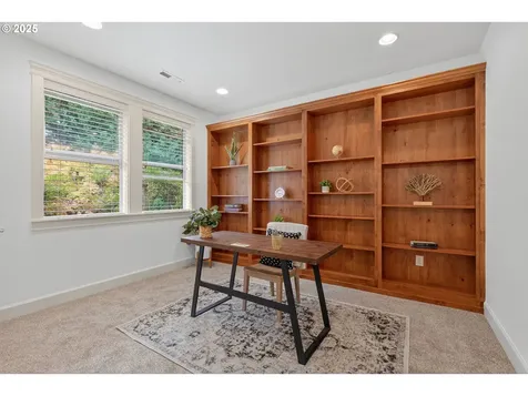1905 NW 110th Circle Vancouver WA 98685