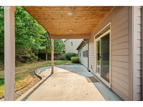 1905 NW 110th Circle Vancouver WA 98685