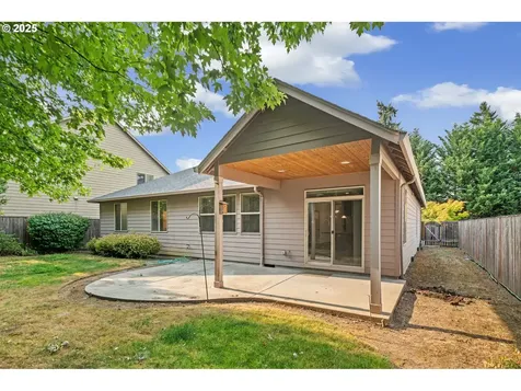 1905 NW 110th Circle Vancouver WA 98685