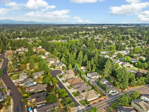 1905 NW 110th Circle Vancouver WA 98685