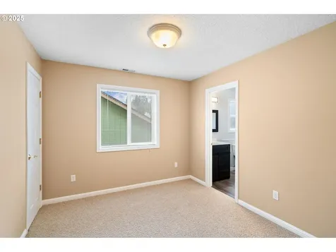 6607 NE 72nd Circle Vancouver WA 98661