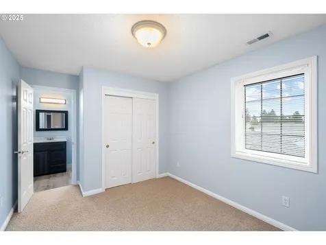 6607 NE 72nd Circle Vancouver WA 98661