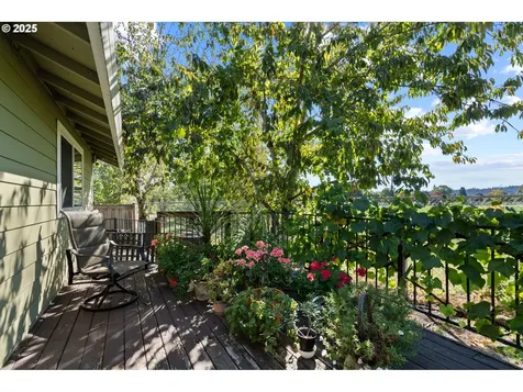 15550 SE Yamhill Street Portland OR 97233