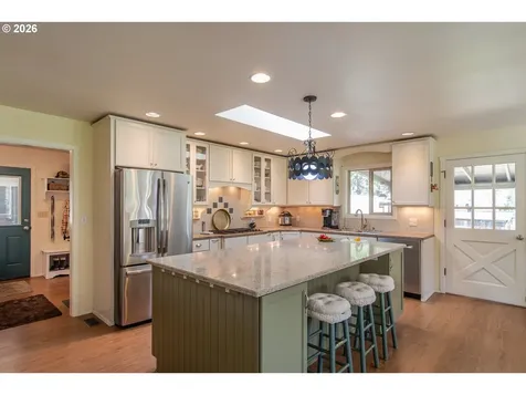1868 Larson Road Roseburg OR 97471