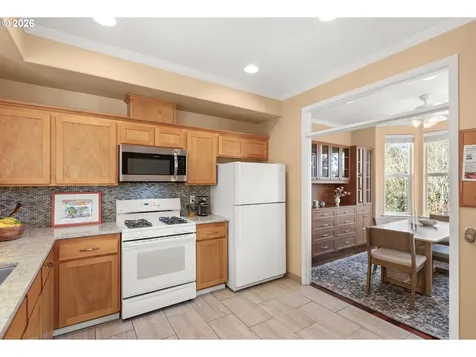 13385 SW Kingston Place Portland OR 97223