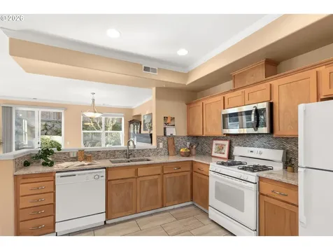 13385 SW Kingston Place Portland OR 97223
