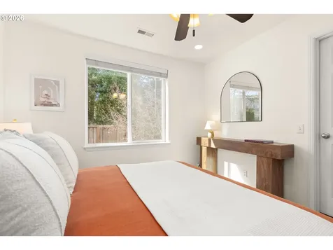 13385 SW Kingston Place Portland OR 97223