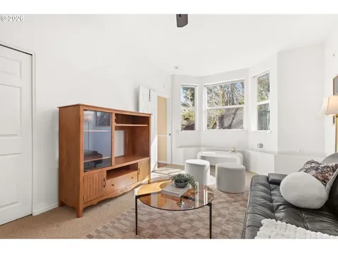 13385 SW Kingston Place Portland OR 97223