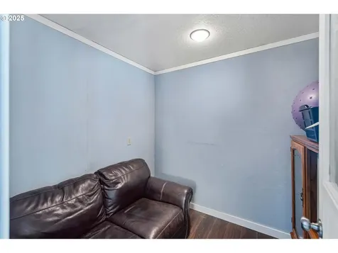 2355 Lombard Street North Bend OR 97459