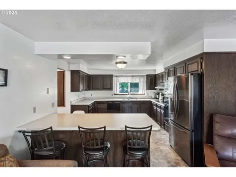 2355 Lombard Street North Bend OR 97459